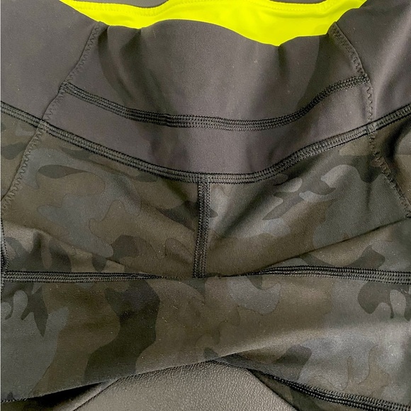 Lululemon Run Fast Track Shorts ll Biker Bike Shorts - Picture 11 of 15